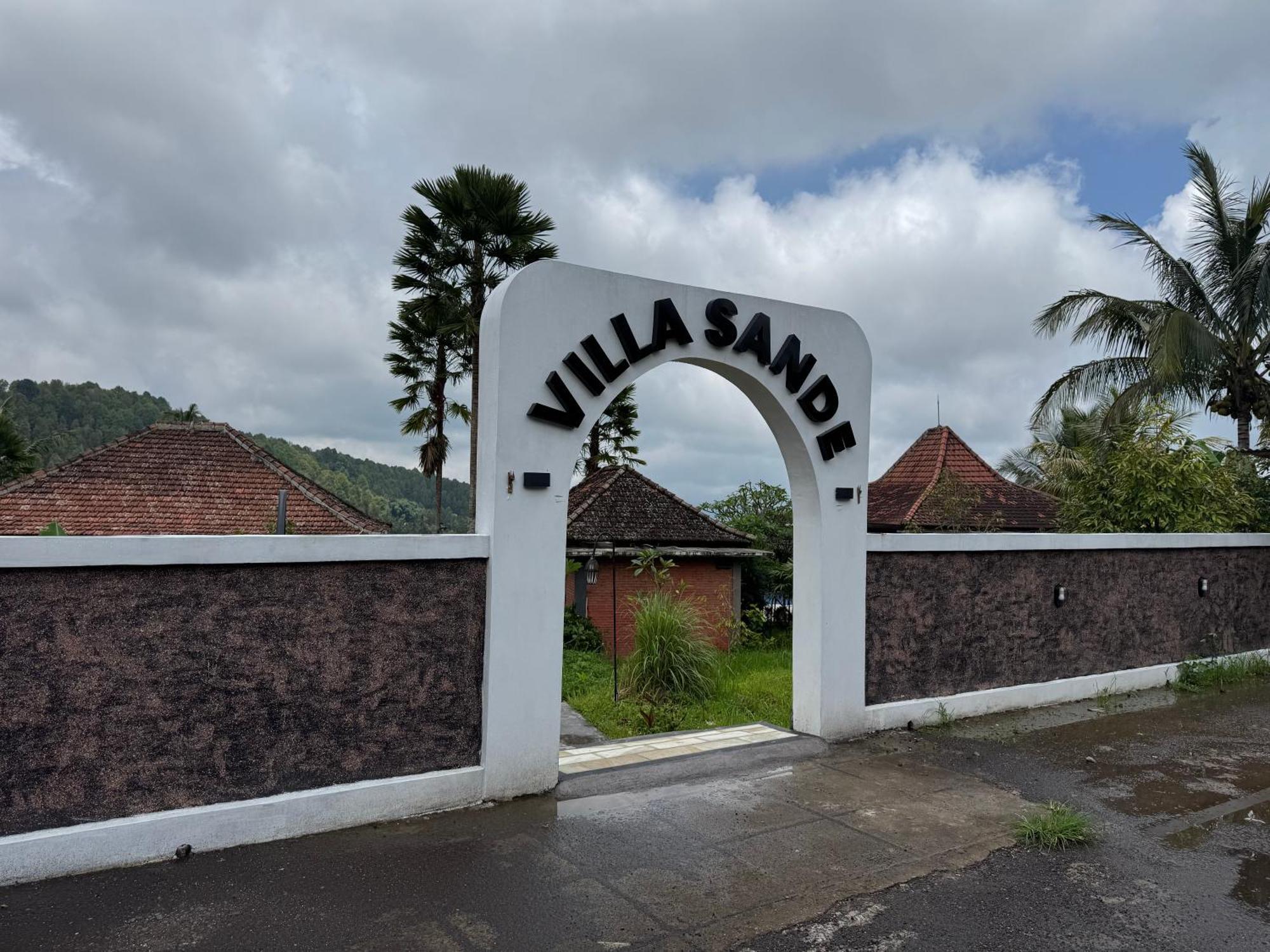 Villa Sande Munduk エクステリア 写真